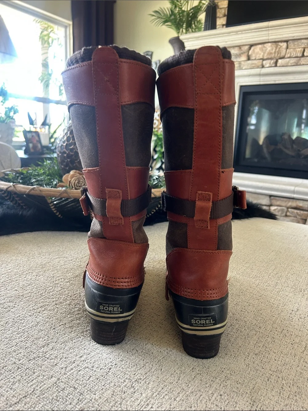 Sorel ConquestCarly Lace Up Boots